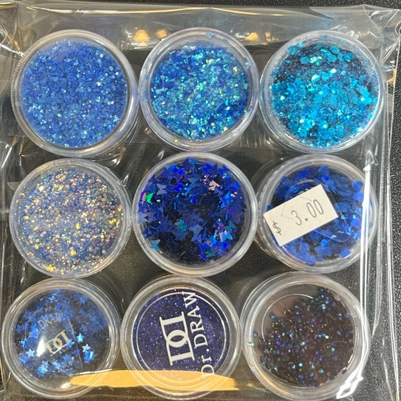 Spangles & Glitter 💅🏽 - Picture 6 of 15